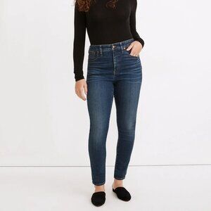 Madewell - Curvy High Rise Skinny in Lanette Wash
